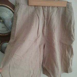 Mac Linen Short